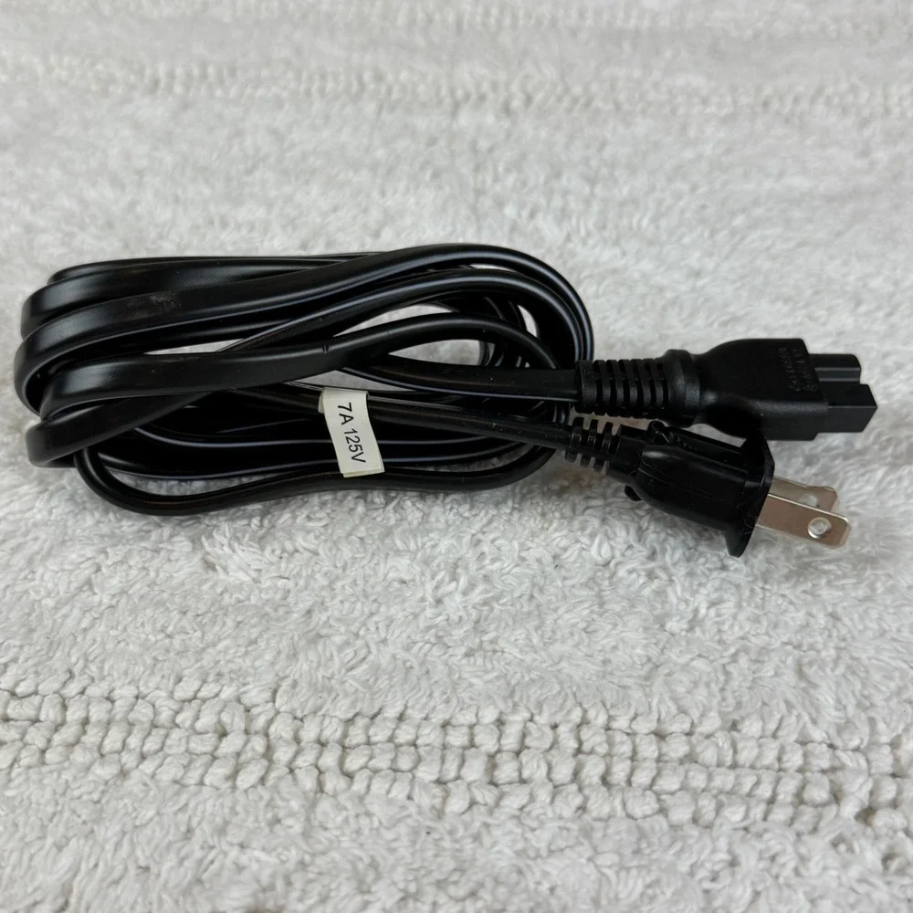 I-Sheng SP-12 2-Prong AC Power Cord Figure 8 C7 Connector 7A 125V E55943 Black